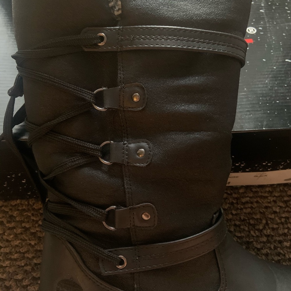 Winter boots